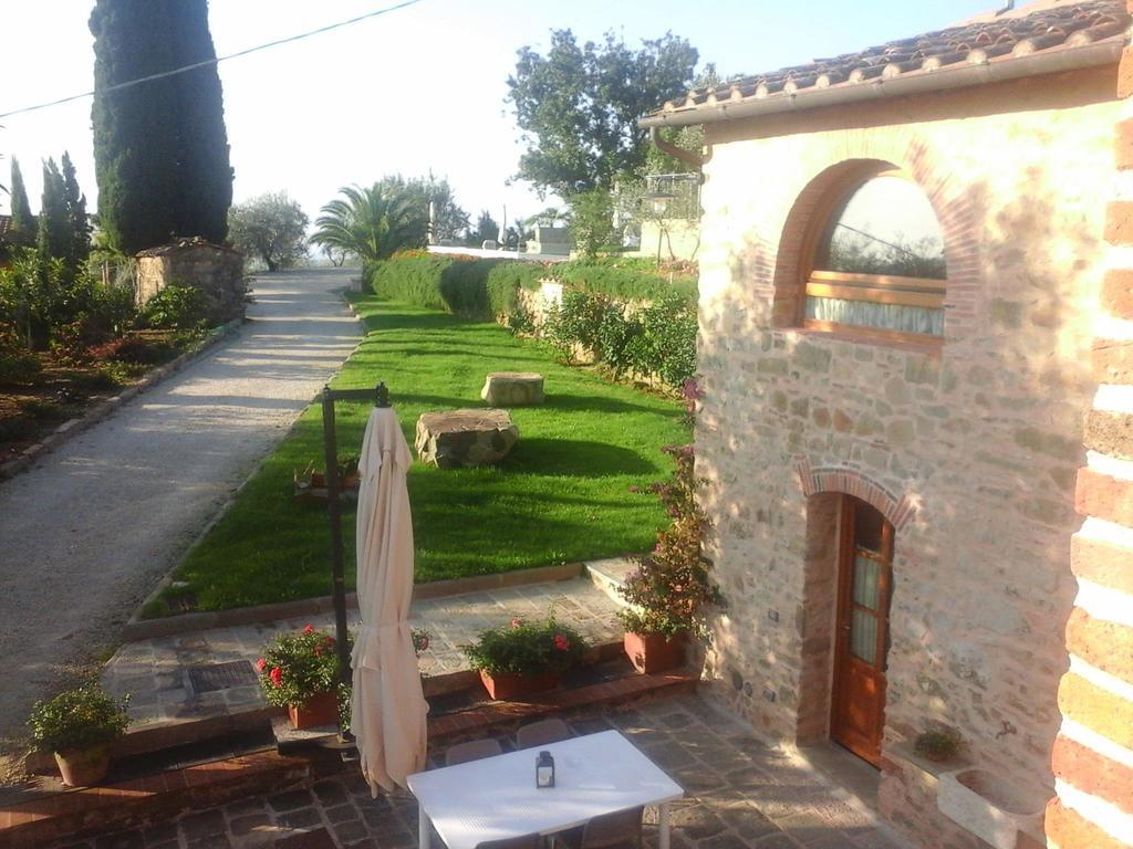 Agriturismo La Marginella Πέσια Εξωτερικό φωτογραφία